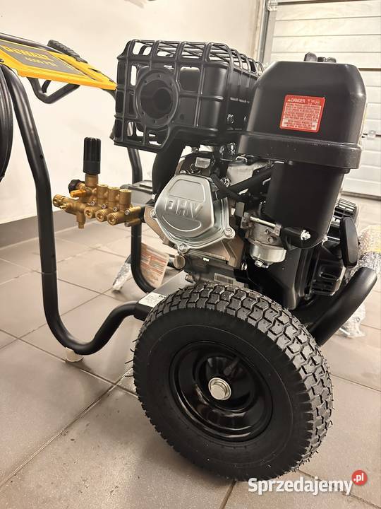 Myjka ciśnieniowa spalinowa DEWALT 280 Bar 800 podkarpackie Krosno sprzedam