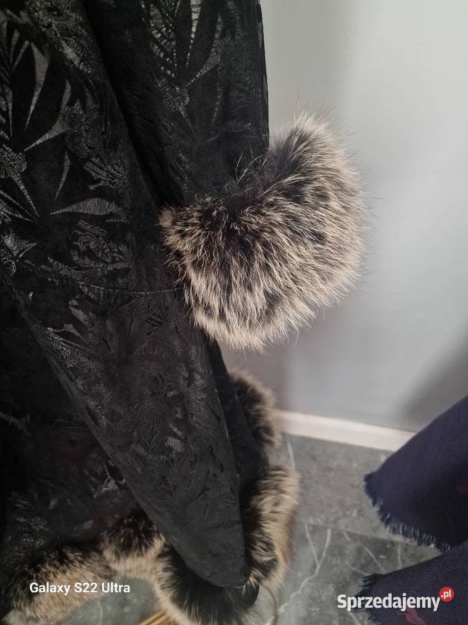 Płaszczyk zamszowy z futrem Inny rodzaj Skierniewice