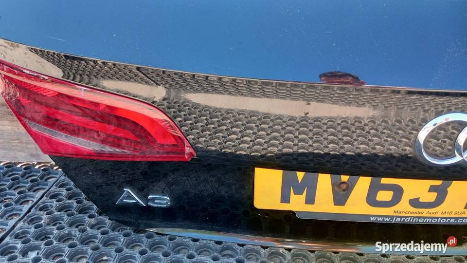 AUDI A3 8V HB 5D KLAPA TYŁ CZARNA PERŁA osobowe