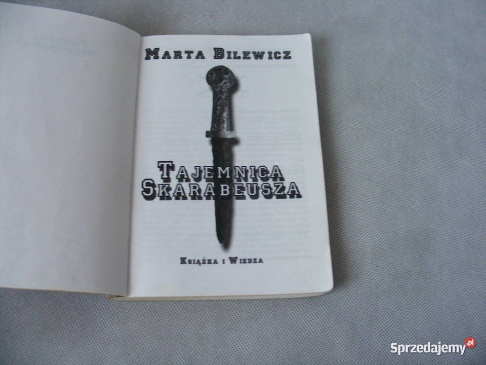 Tajemnica Skarabeusza Bilewicz Wąż Cussler Rok wydania 2009 dolnośląskie Oborniki Śląskie