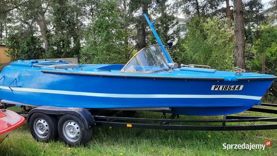 motorówka łódź milicyjna relikt PRLu Rok produkcji 1975 Serock