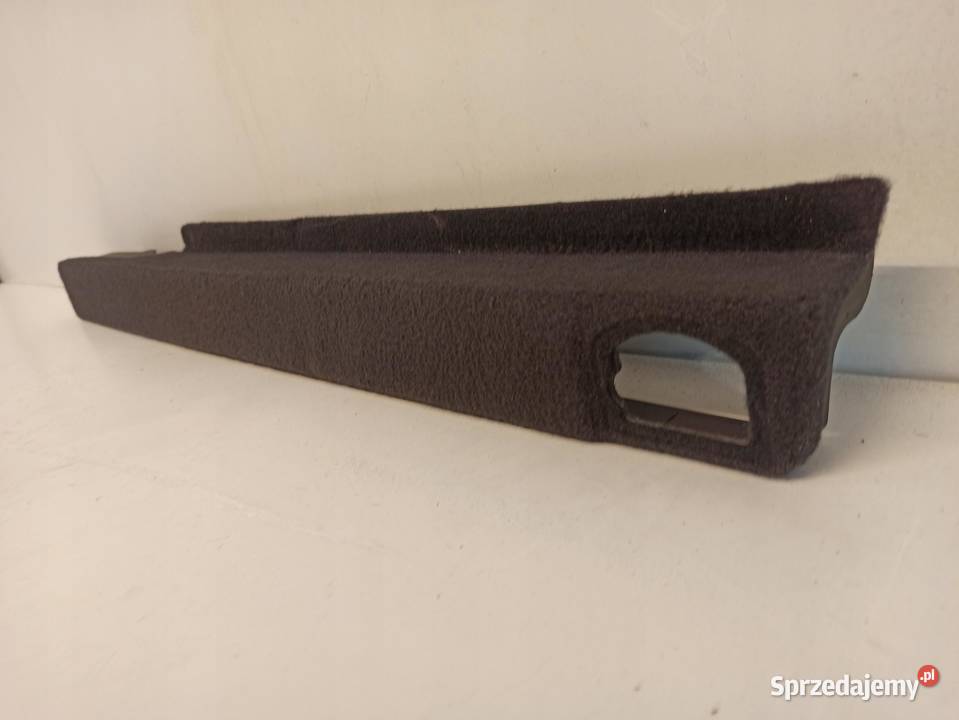 LISTWA BAGAŻNIKA LEWA AUDI A4 B8 8K9861827A