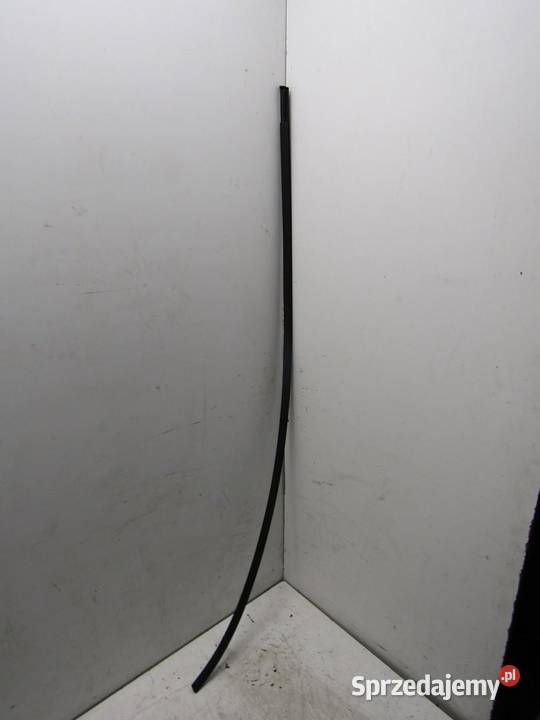 LISTWA DACHOWA LEWA LEWE SUZUKI SWIFT VI MK8