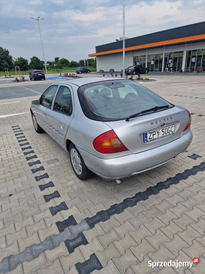 Ford Mondeo mk2 20 16vZetec 130 koni kujawsko-pomorskie Bydgoszcz