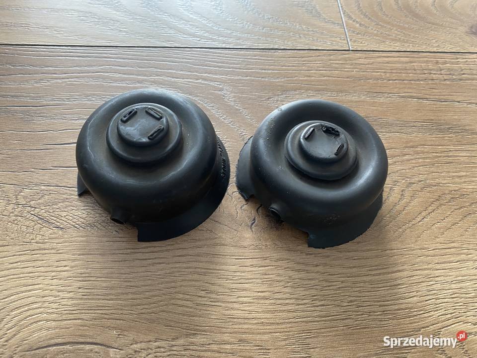 Osłony żarówek lamp przednich Fiat 126p FL ST Sosnowiec