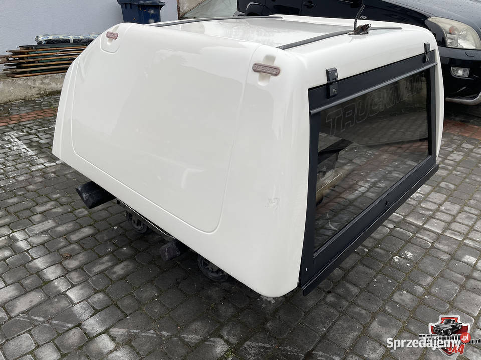 Zabudowa Toyota Hilux WYSOKA hardtop Pasłęk