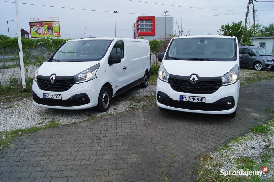 2 SZTUKI ŁADNE NIE ZMĘCZONE Renault Warszawa
