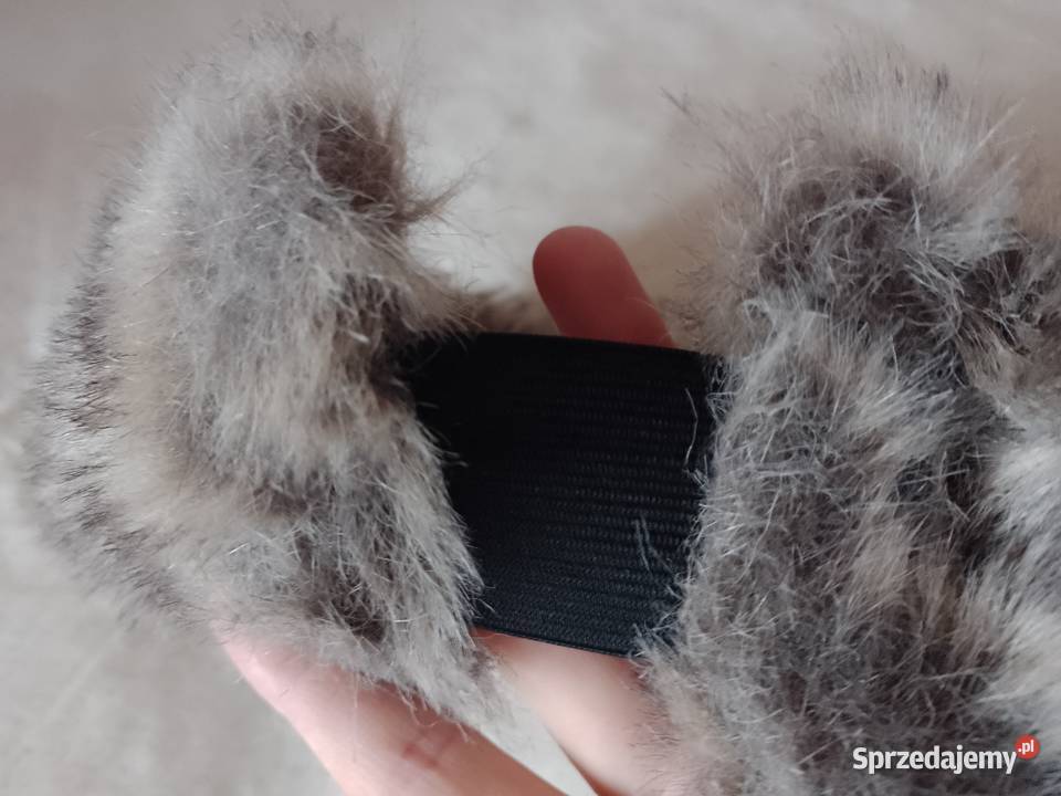 Hiszpańska Futrzana opaska na głowę z Madrytu Kraków