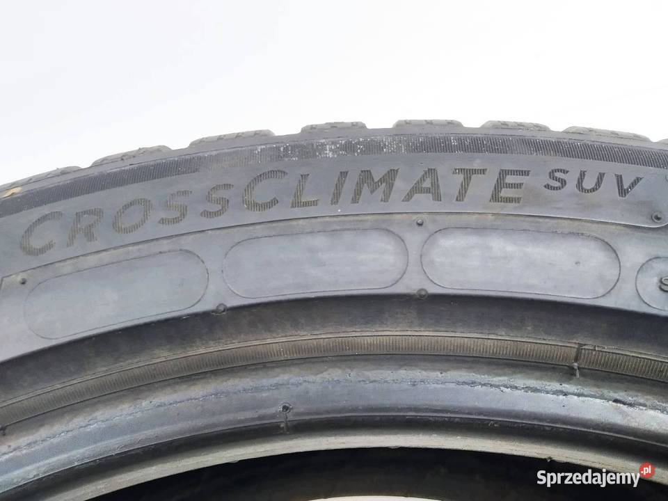 OPONA LETNIA MICHELIN CROSSCLIMATE 22545R19 3120