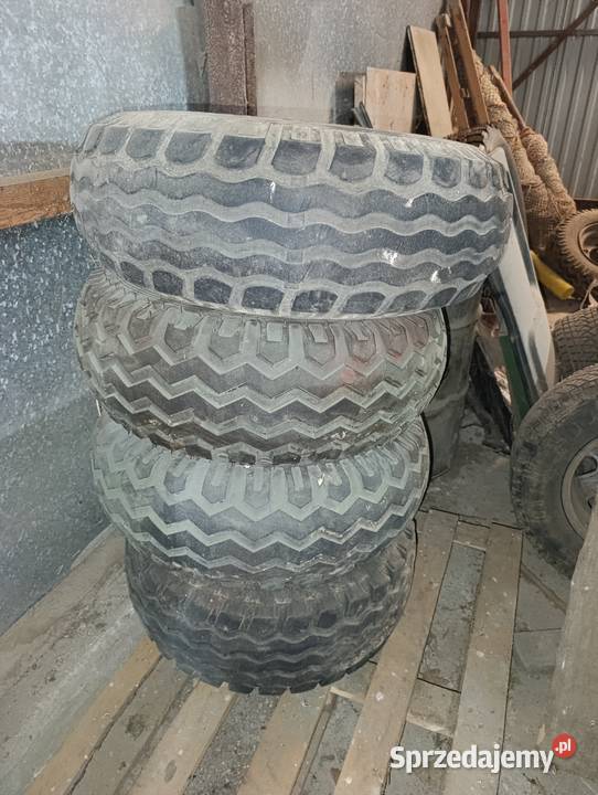 Opony 15 z felgami Staszic