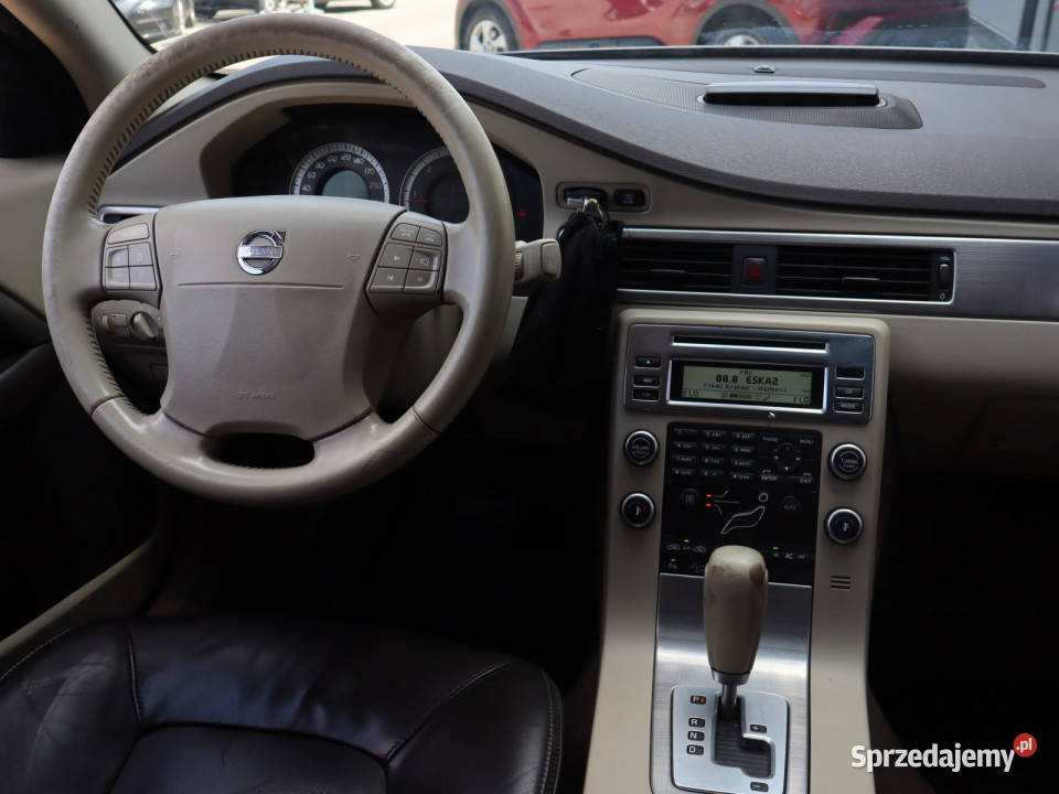 Volvo XC70 D5 AWD relingi dachowe sprzedam