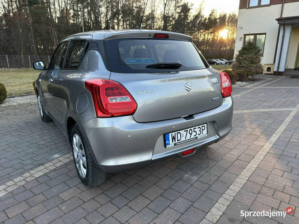 Suzuki Swift Polski Salon VI 20172024