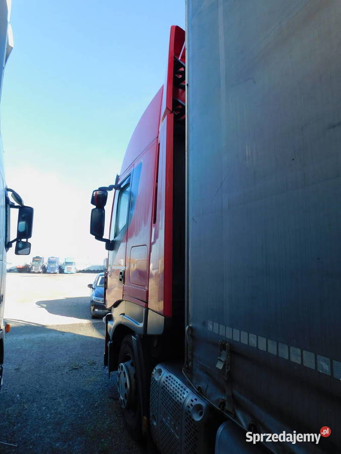 Syndyk sprzeda ciągnik samochodowy Iveco Stralis Jasieniec