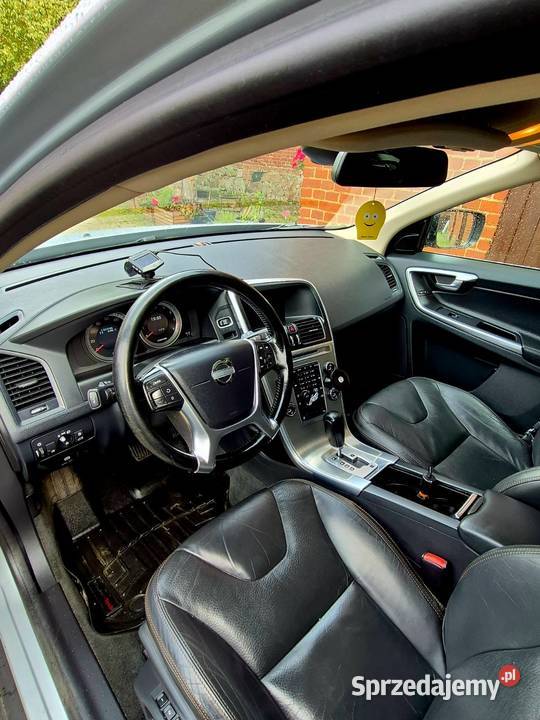 VOLVO XC60 2012 30 T6 CD Rusinów