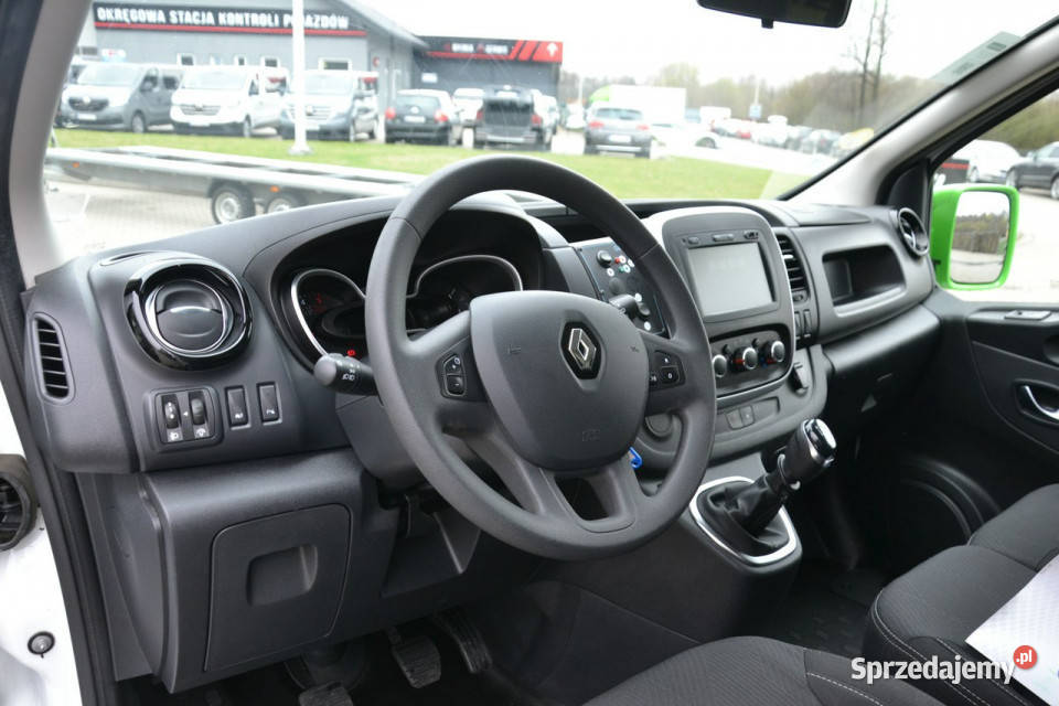 Renault Trafic 20 dci 130 ambulans karetka nosze manualna Kęty sprzedam