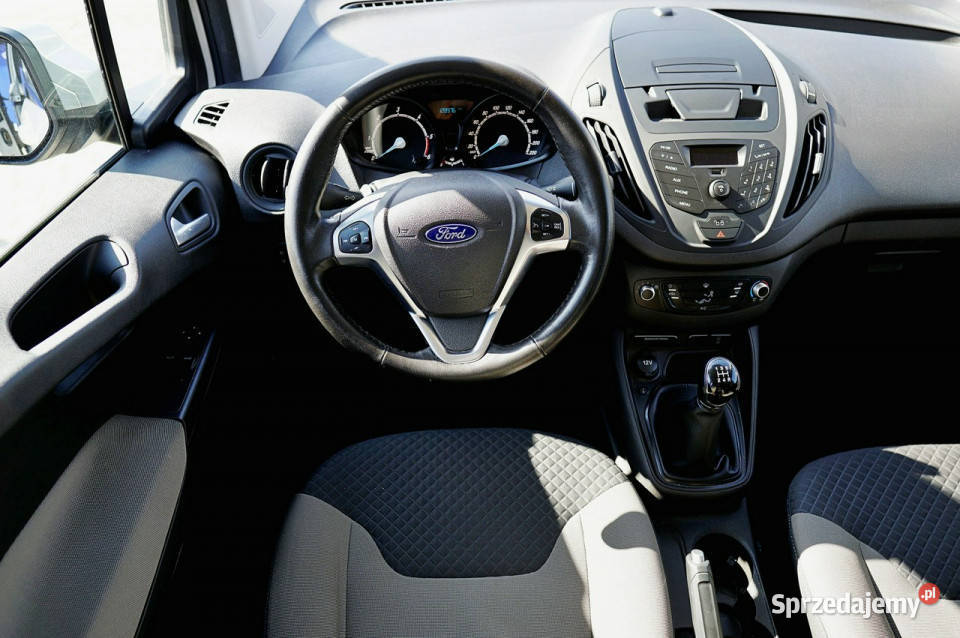 Ford Tourneo Courier salon Polska serwis ASO pełny VAT mazowieckie