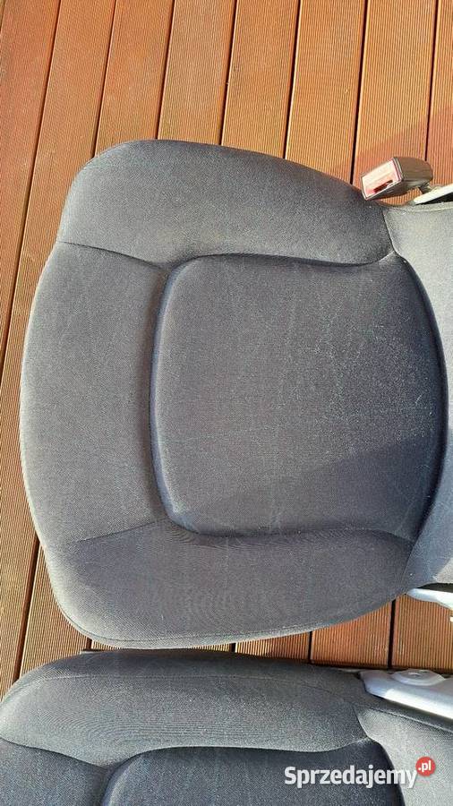 Fotele materiałowe smart roadster Bielsko-Biała