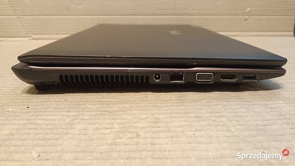 Laptop ASUS X52SVSX200V i7 6GB Ram 750HDD