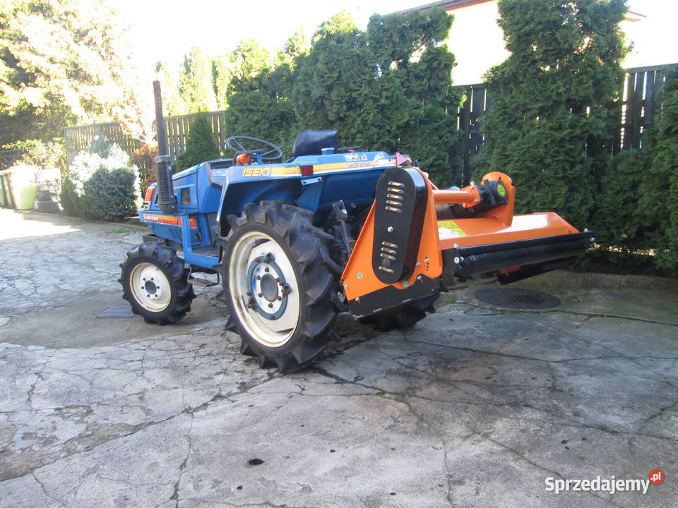 Traktor Iseki 4x4 zestaw z kosiarką bijakową z