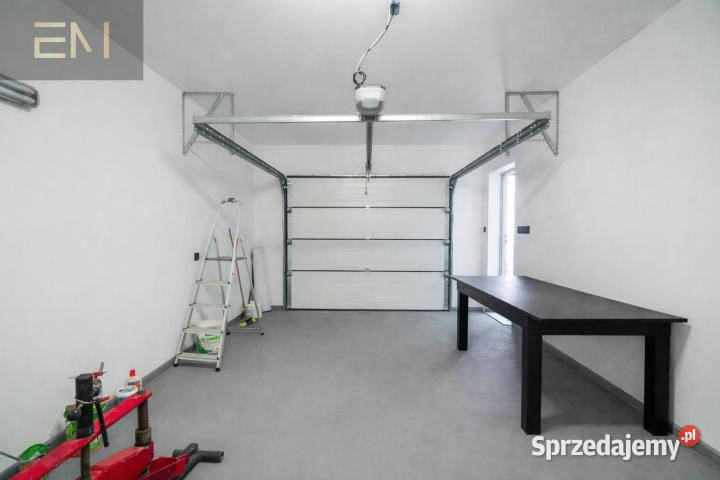 sprzedaży domu wolnostojącego 1171m2 Strzyżów