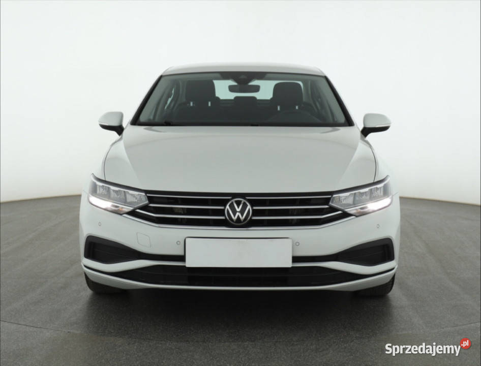 VW Passat 15 TSI biały Motoryzacja mazowieckie Piaseczno