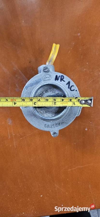 Nowa używanaAluminiowa rozeta włącznik z epoki Barlinek