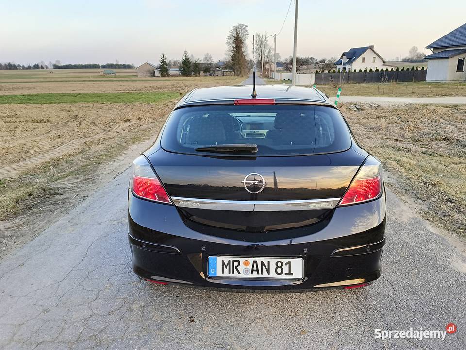 Opel Astra GTC 2009r lift 14 benzyna klima Sulejów