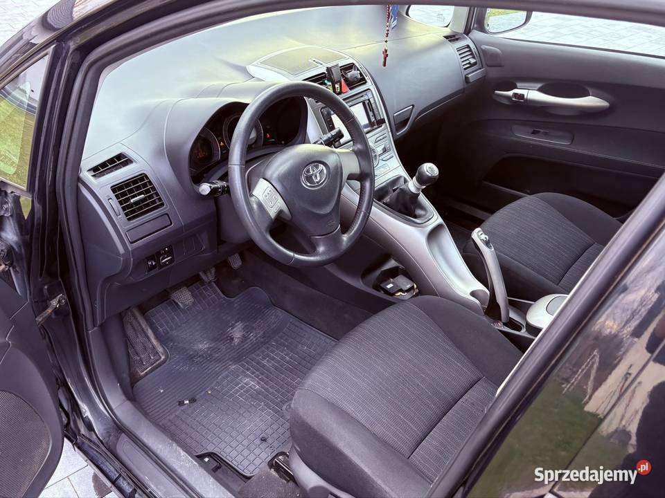 Toyota Auris 14 d4d Sztombergi sprzedam
