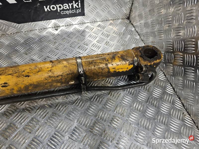 Siłownik hydrauliczny podnoszenia Ford Holland Układ hydrauliczny