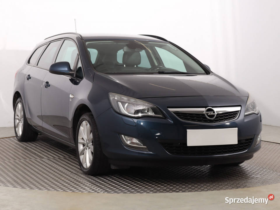 Opel Astra 14 T nieuszkodzony Katowice sprzedam
