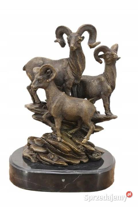 Rodzina Muflonów Na Skale Muflon Kozica Figura Kraków