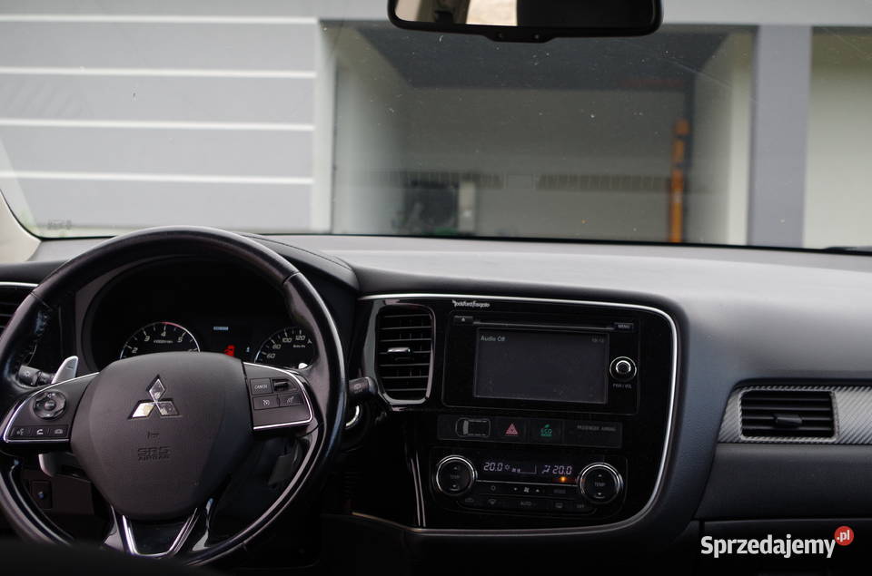 Mitsubishi Outlander 20 Intense 4WD CVT elektrochrom. lusterka boczne małopolskie Siedliska