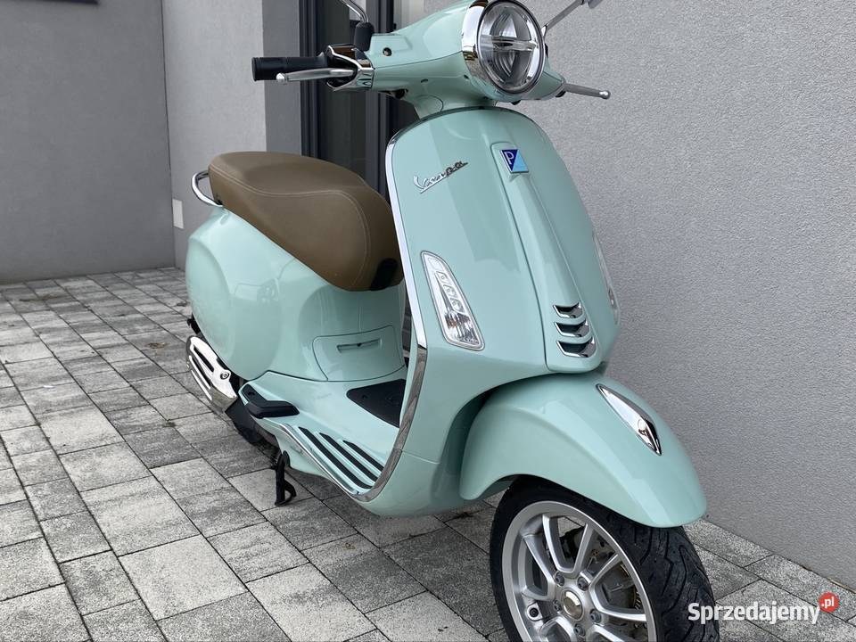 Vespa Primavera 125 5600 oryginalny lakier Vespa Trąbki sprzedam