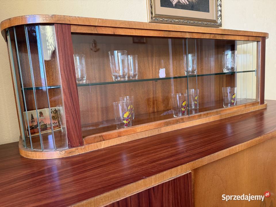 Drewniana komoda Gostyń