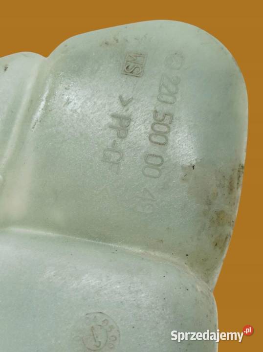 ZBIORNICZEK WYRÓWNAWCZY PŁYNU CHŁODNICZEGO 32 B Rok produkcji 2001