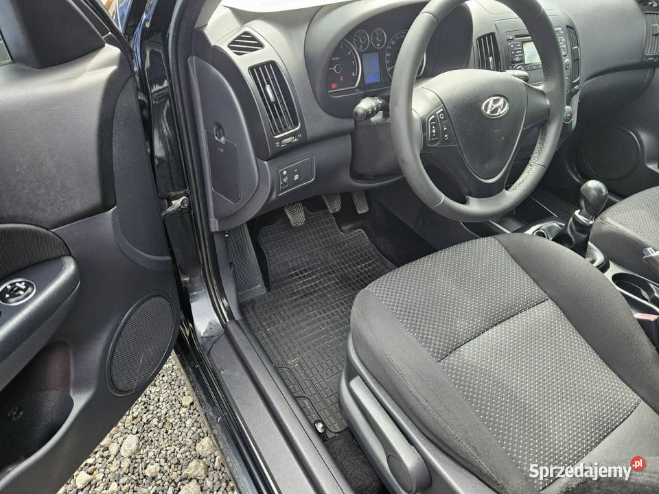 Hyundai i30 Klimatyzacja Podgrzewane fotele czarny i30 śląskie Ruda Śląska