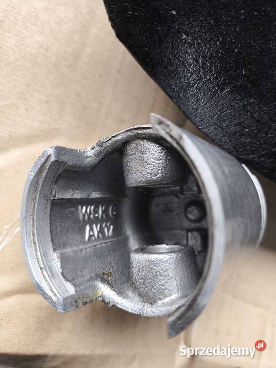 Wsk 125 cylinder tłok PRL Cylindry, głowice, pierścienie Bełchatów
