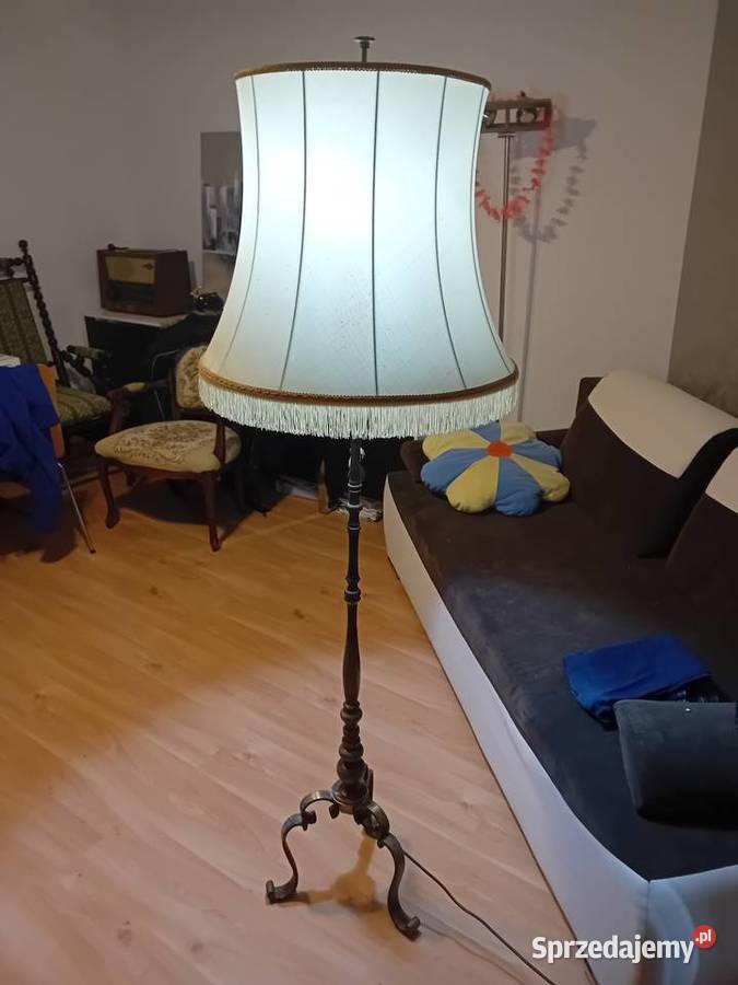 Stylowa lampa stojąca antyk mosiądż