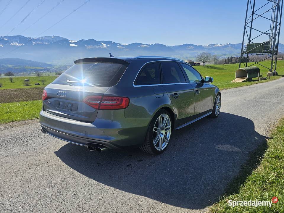 AUDI S4 Avant 30 TFSI quattro Stronic Kraśnik