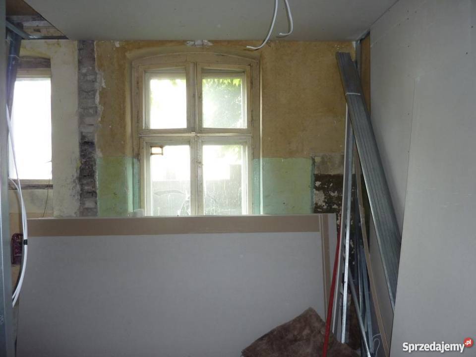 Sprzedam kawalerkę do remontu w Centrum Mieszkania Bydgoszcz sprzedam