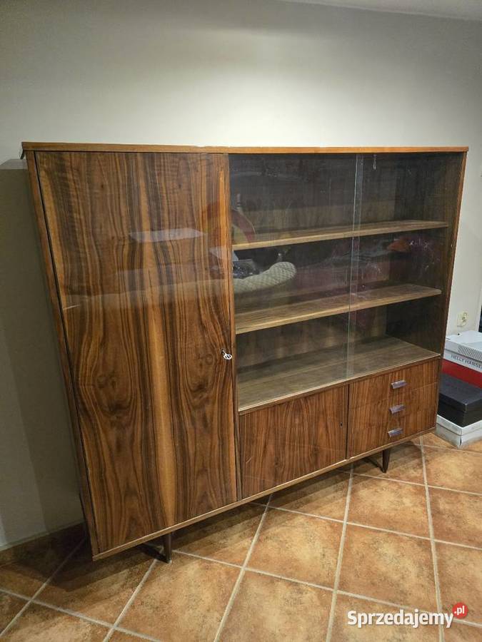 Super Biblioteczka PRL kompletna możliwy Ostrzeszów