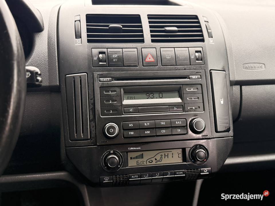 VW Polo 14 80 2007 Klimatronic tempomat PDC hak Będzin sprzedam
