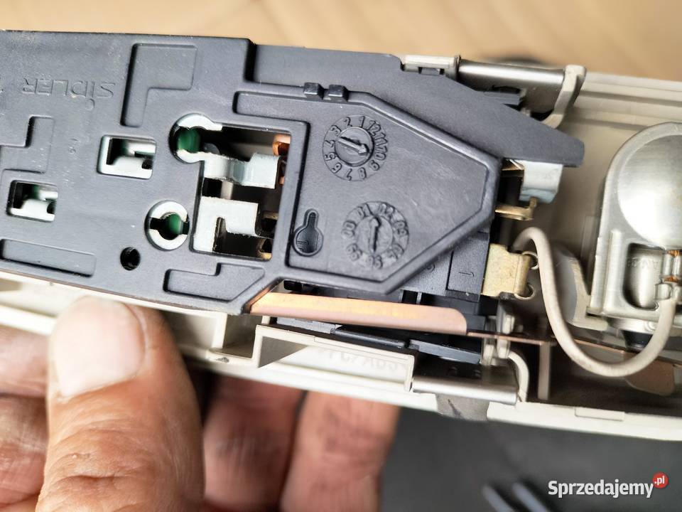 LAMPKA PODSUFITKI AUDI A3 8L LIFT 8L4947111 Oświetlenie kabiny Kamień-Kolonia sprzedam