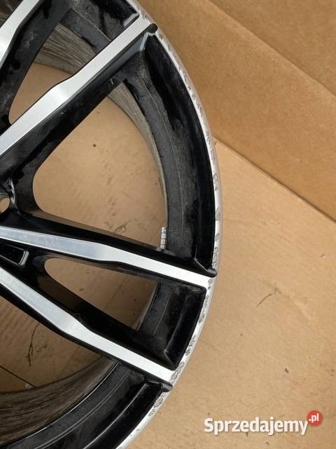 FELGA BMW 3 G20 MPAKIET 8Jx19 ET27 8090094 Samochodowe Gorzów Wielkopolski sprzedam