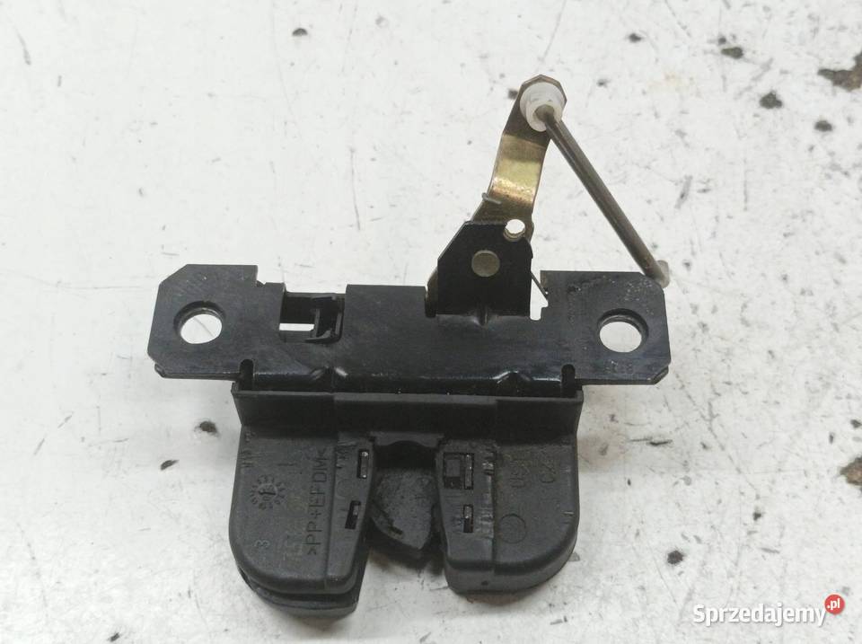 ZAMEK KLAPY BAGAŻNIKA Porsche Cayenne I 2002 osobowe