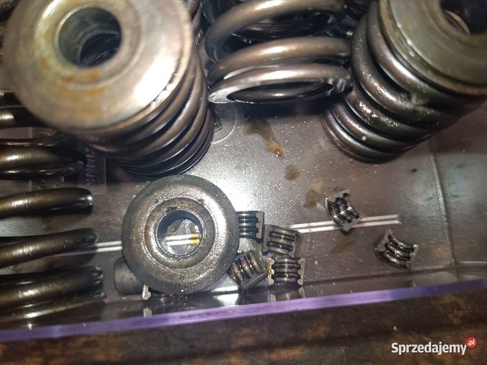 Sprężyny zaworowe peugeot j5 25D Głowice cylindrów pomorskie Słupsk