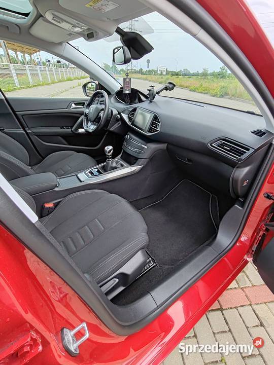 Piękny Peugeot 308 t9 16 thp 2014 Pierwsza bordowy