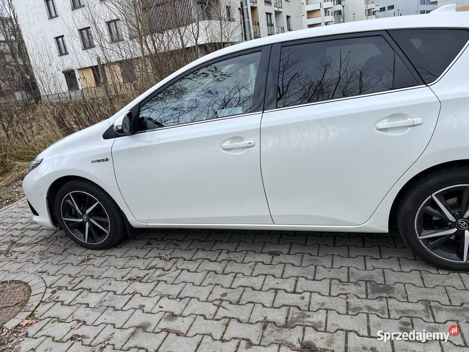 Toyota Auris Dynamic Comfort Rok produkcji 2017 małopolskie