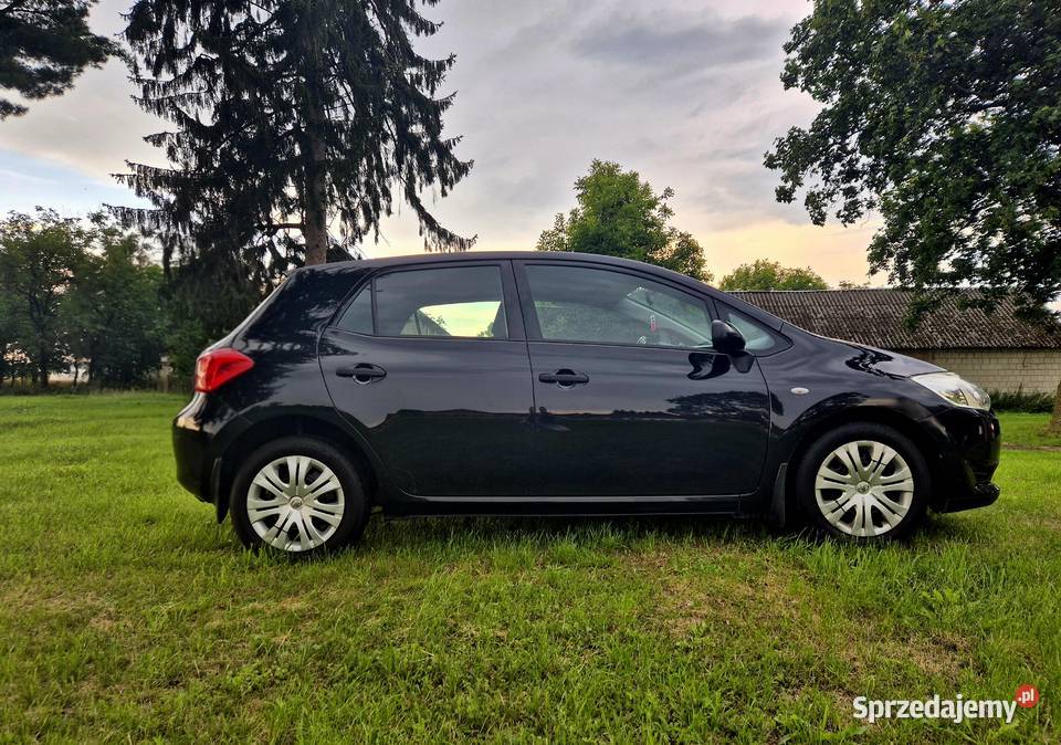 Niezawodna Toyota Auris Solec nad Wisłą