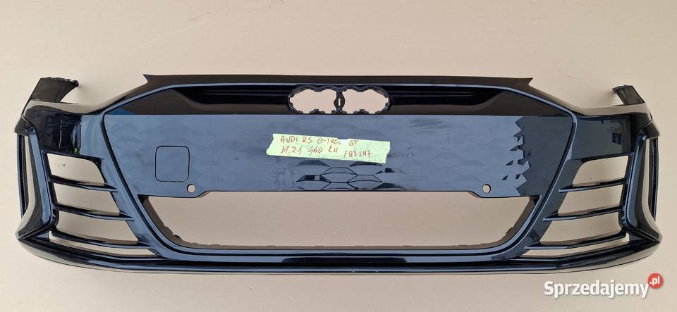 AUDI ETRON GT RS ZDERZAK PRZÓD PRZEDNI DOKŁADKA Bieleń